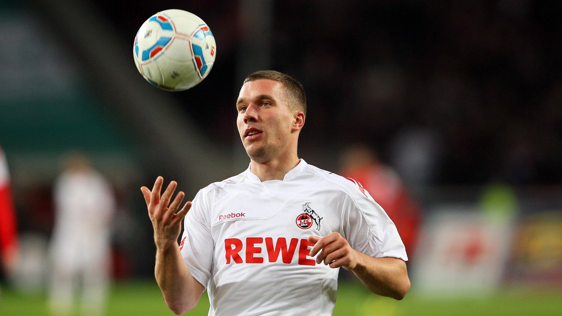 开云官方-“球迷票选：本赛季最惊心动魄的比赛回顾”，最精彩的球赛凭空消失